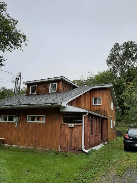 Maison chaleureuse et coquette près de la nature - Housity