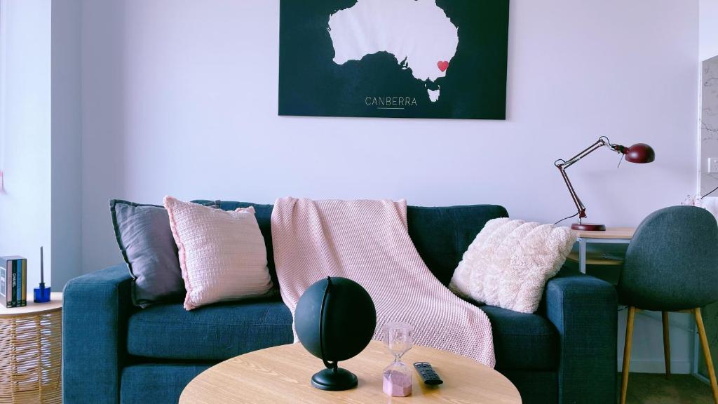 Brand New PARK AVENUE Apartment in the Heart of Canberra City - Hizvo