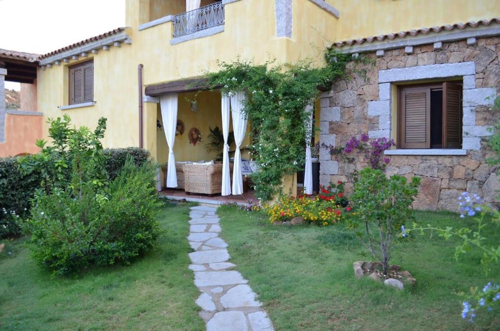 Casa vista Tavolara a Murta Maria - Panoramica e rilassante