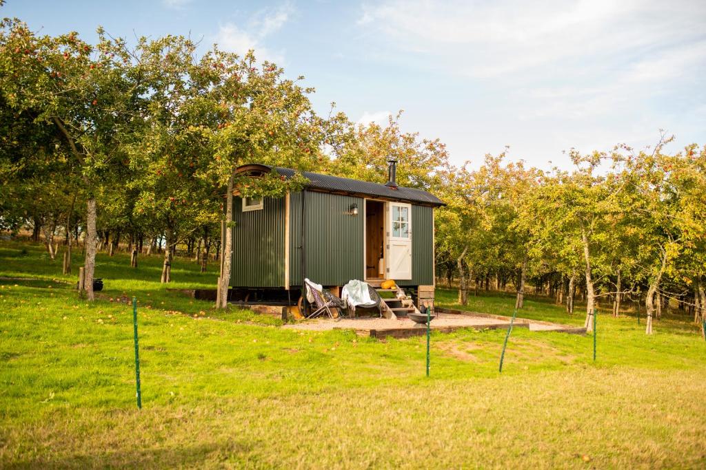 Harrys Hideout - Shepherd's Huts at Harrys Cottages