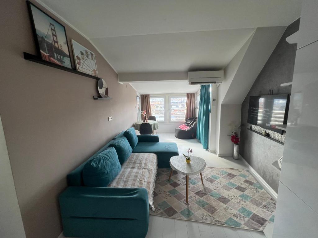 Town Place Apartment - Housity