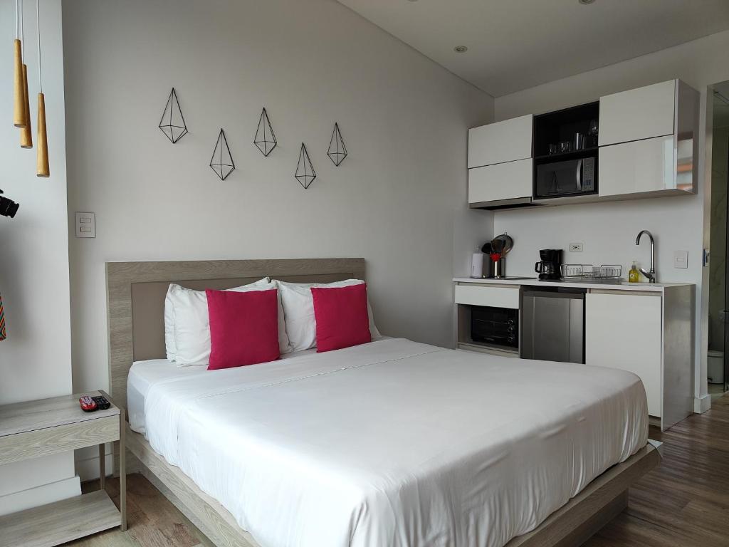 Urban Heights Bogota - Studio Apartment