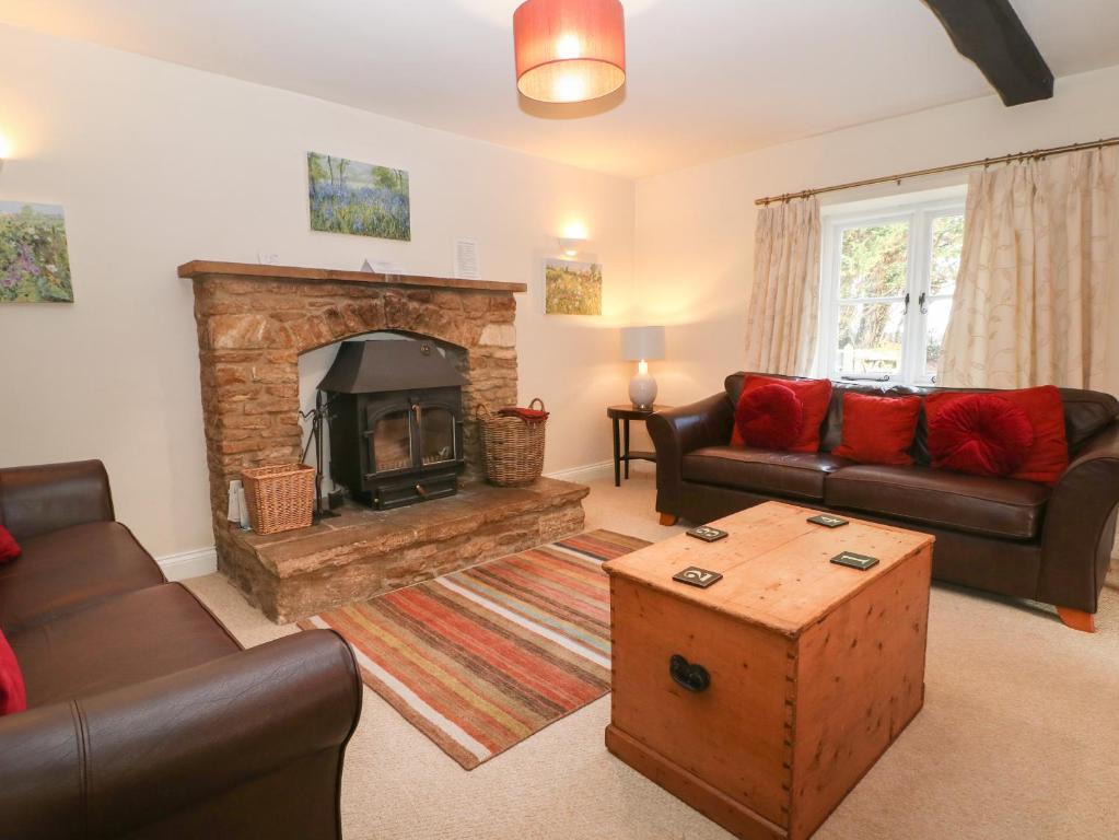 South Hill Farmhouse in Stow on the Wold - Traveleto