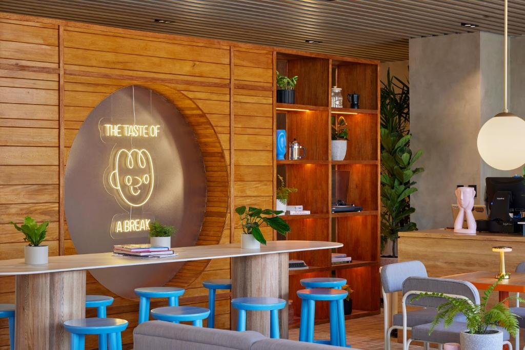 Hoteles en el Poblado, Medellin 436056402