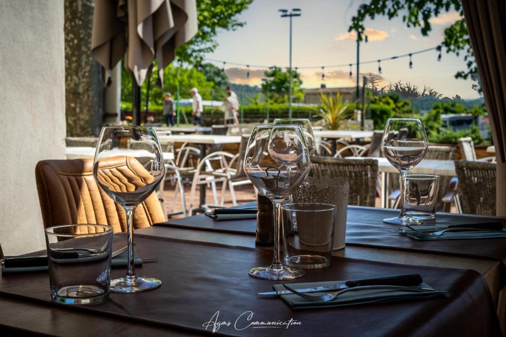 Logis du Champ De Mars - Housity