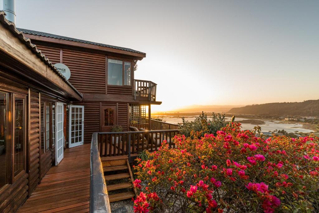 Sedgefield Views Holiday House with Stunning Panorama - Image 6