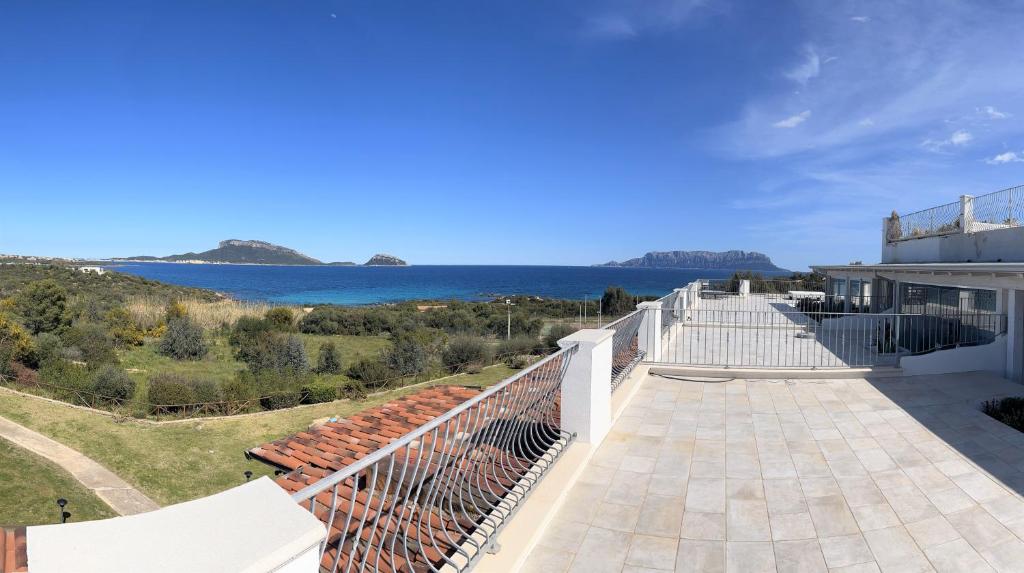 Luxury Sea View Home a Marinella - Elegante rifugio