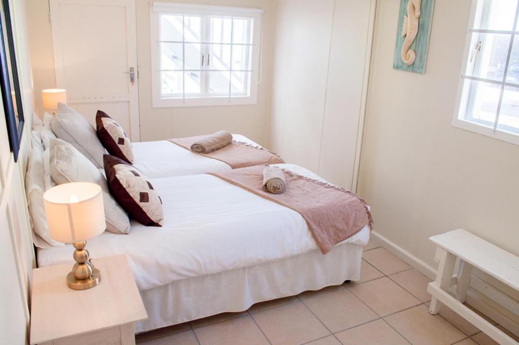 Barefoot Lodge, Mossel Bay - Image 14