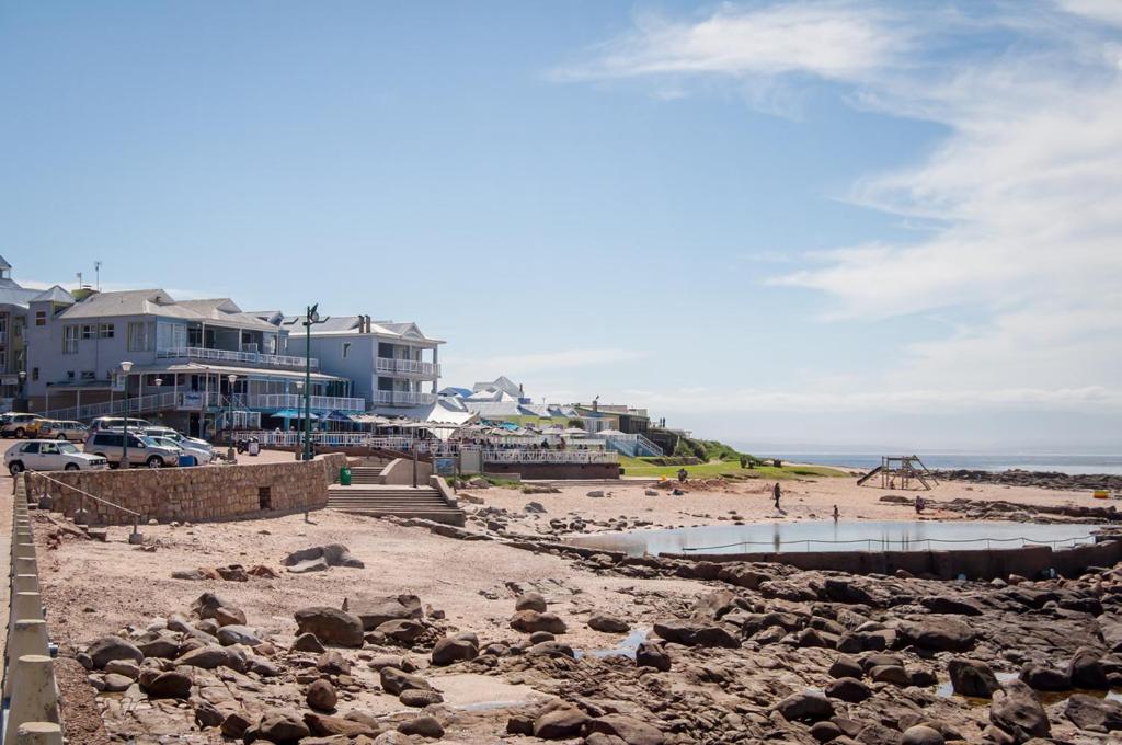 Barefoot Lodge, Mossel Bay - Image 9