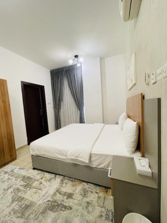 Husin Al Khaleej Hotel Apartment - Deluxe Studio