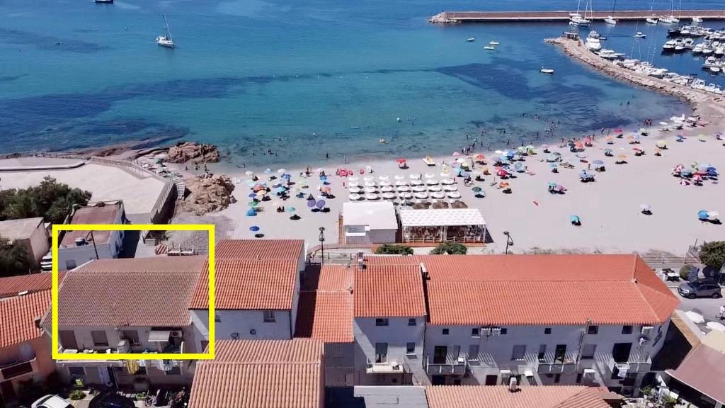 Casetta al mare a Isola Rossa - Accogliente B&B sulla spiaggia