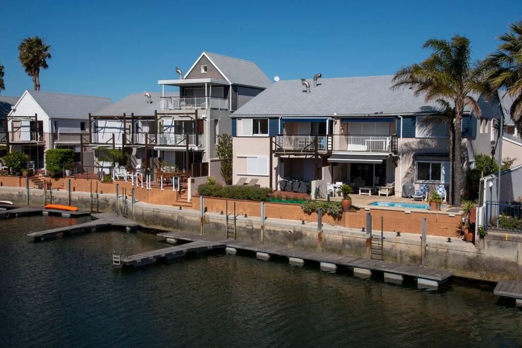 NEW LISTING - PARADISE ON THE WATER AT COMMODORE - Image 14