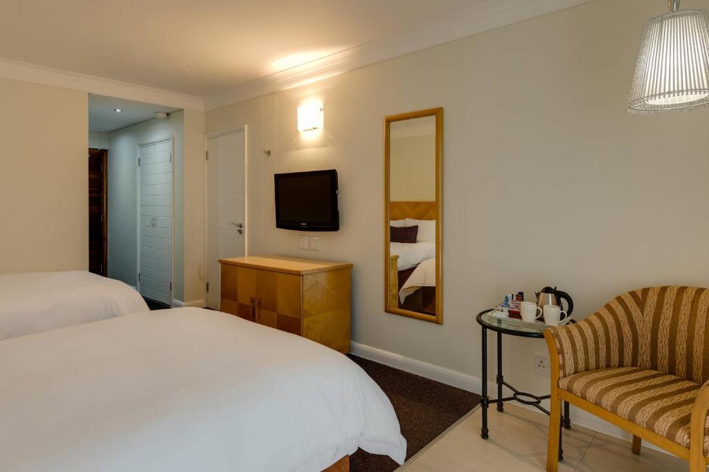 Protea Hotel by Marriott Knysna Quays - Image 20