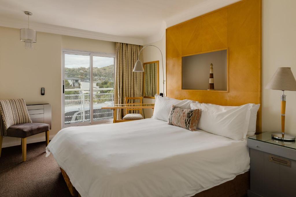 Protea Hotel by Marriott Knysna Quays - Image 17