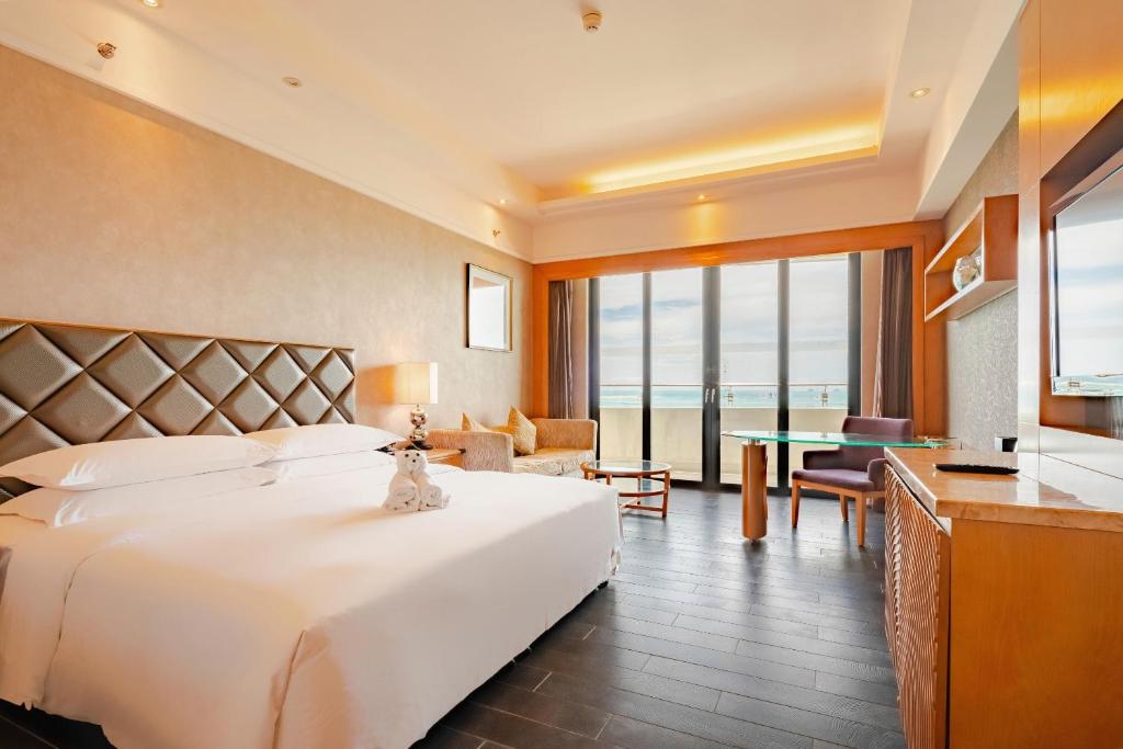 Four Points by Sheraton Hainan, Sanya - Premium Zimmer Mit Meerblick,Gästezimmer, 1 Kingsize-Bett, Meerblick, High Floor, Balkon
