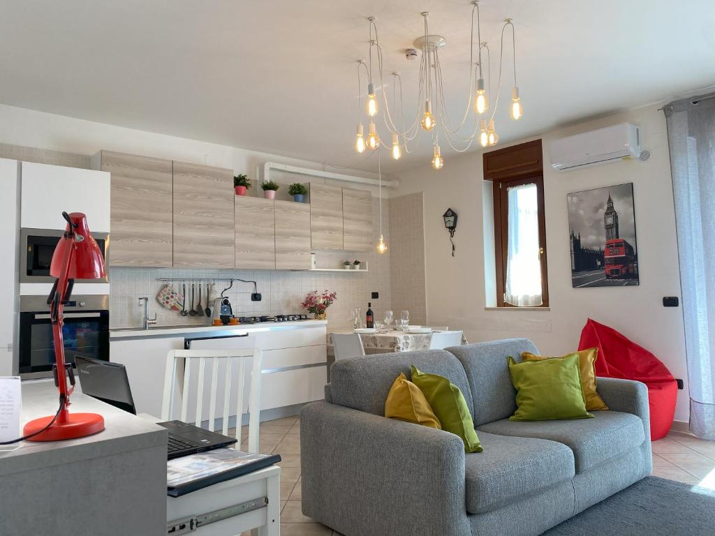 F&G 71100 - luminosissimo in zona tranquilla e riservata - box auto privato su richiesta - Apartamento De Un Dormitorio