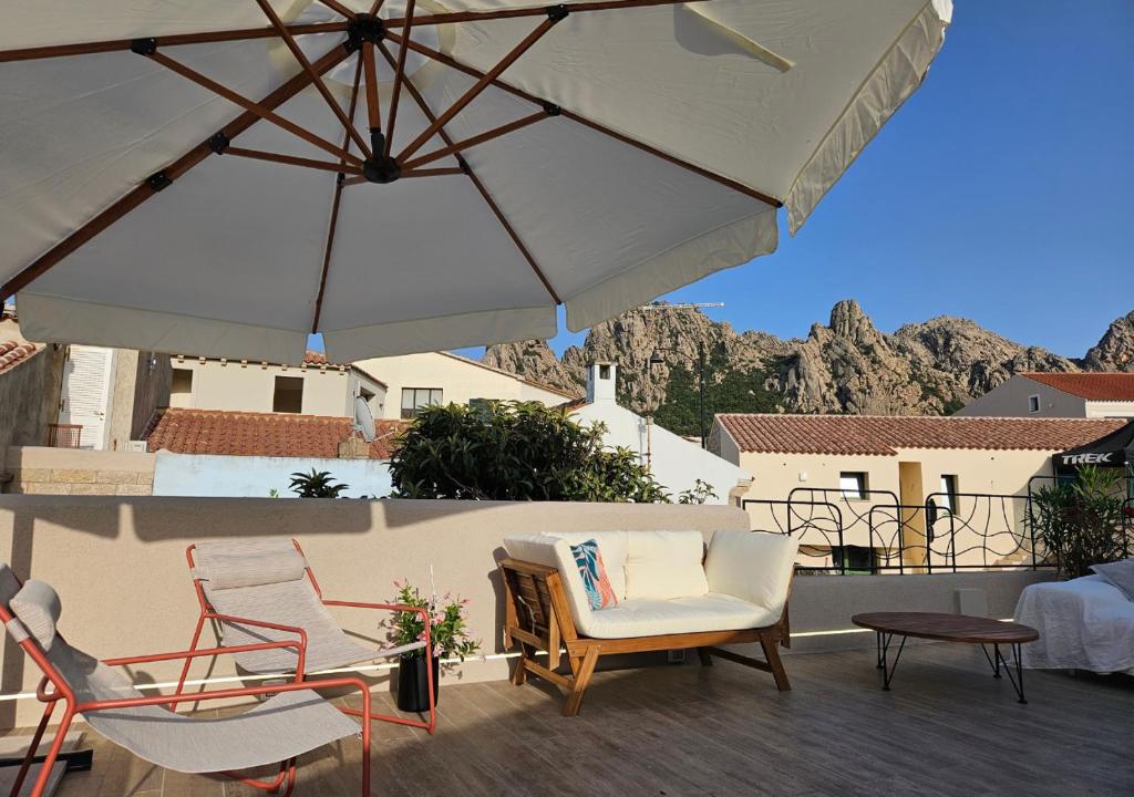 Rayuela Suites a San Pantaleo - Elegante guest house