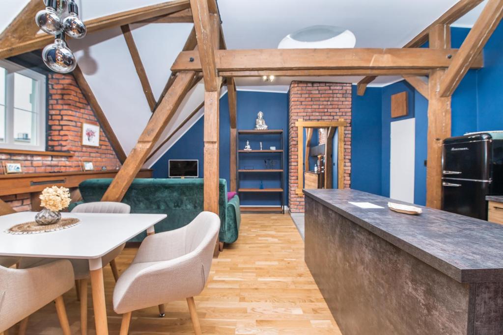Uroczy Apartament Gliwice - Tek Yatak Odalı Daire