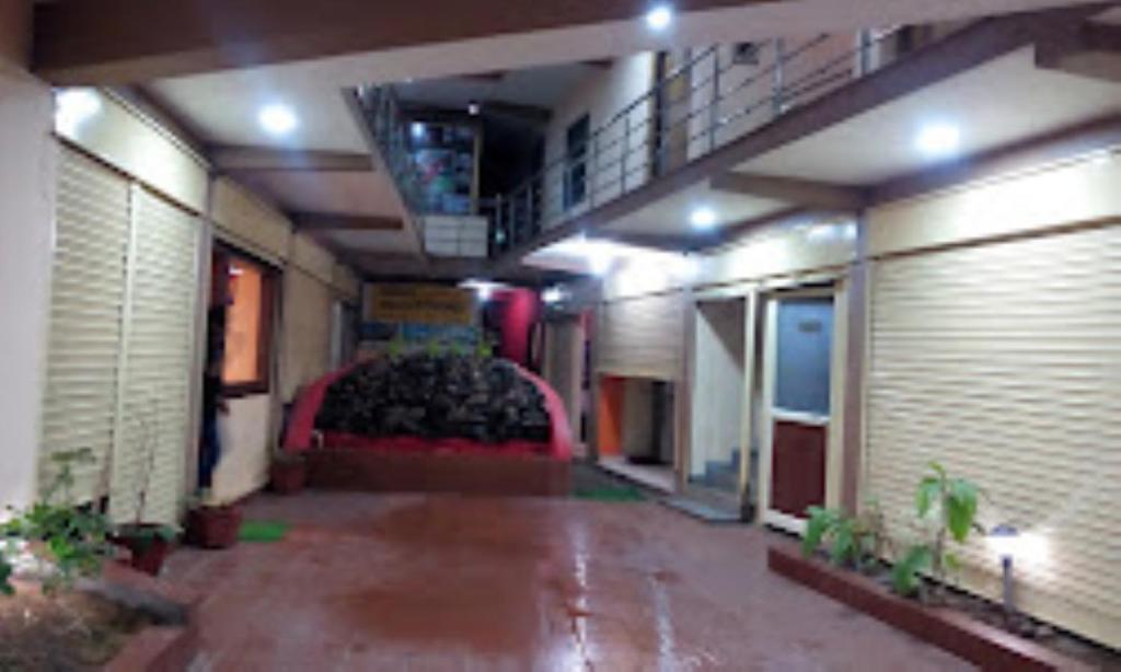 Hotel City Comforts,Madikeri - Housity