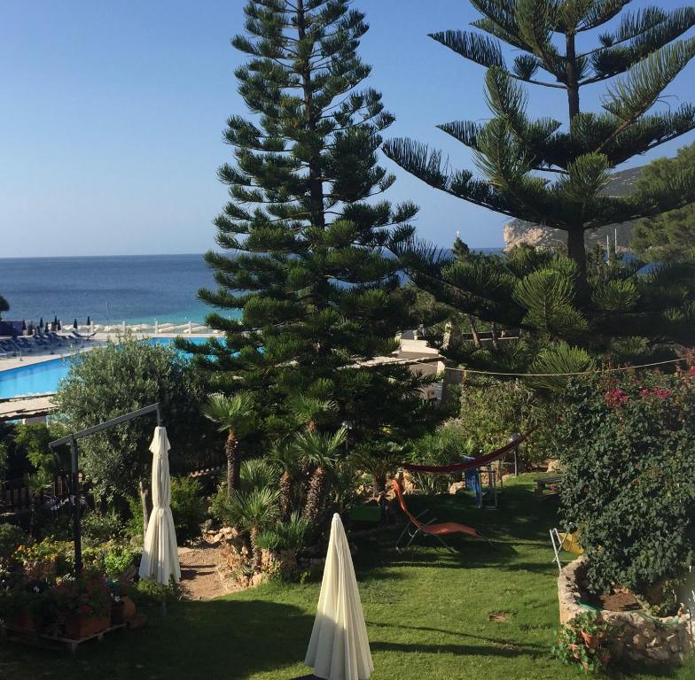 Il Giardino su Capo Caccia - Lussuosa villa con piscina