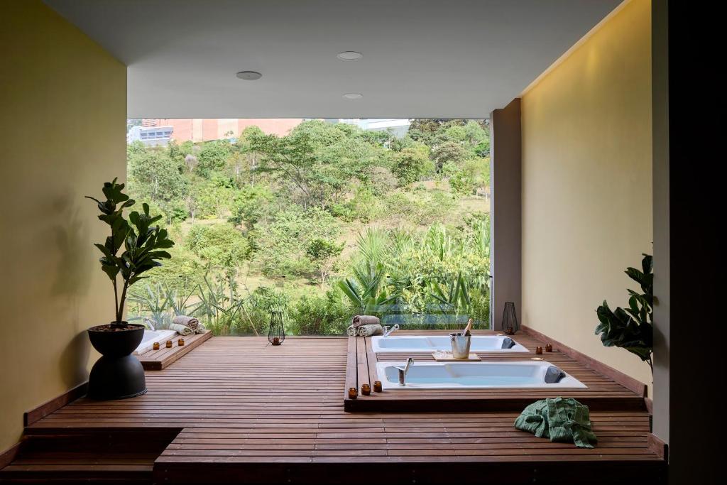 Hoteles en el Poblado, Medellin 543652178