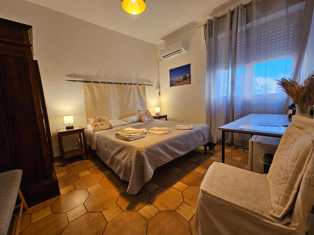Antonhouse a Alghero - Tranquillo B&B Vicino al Centro