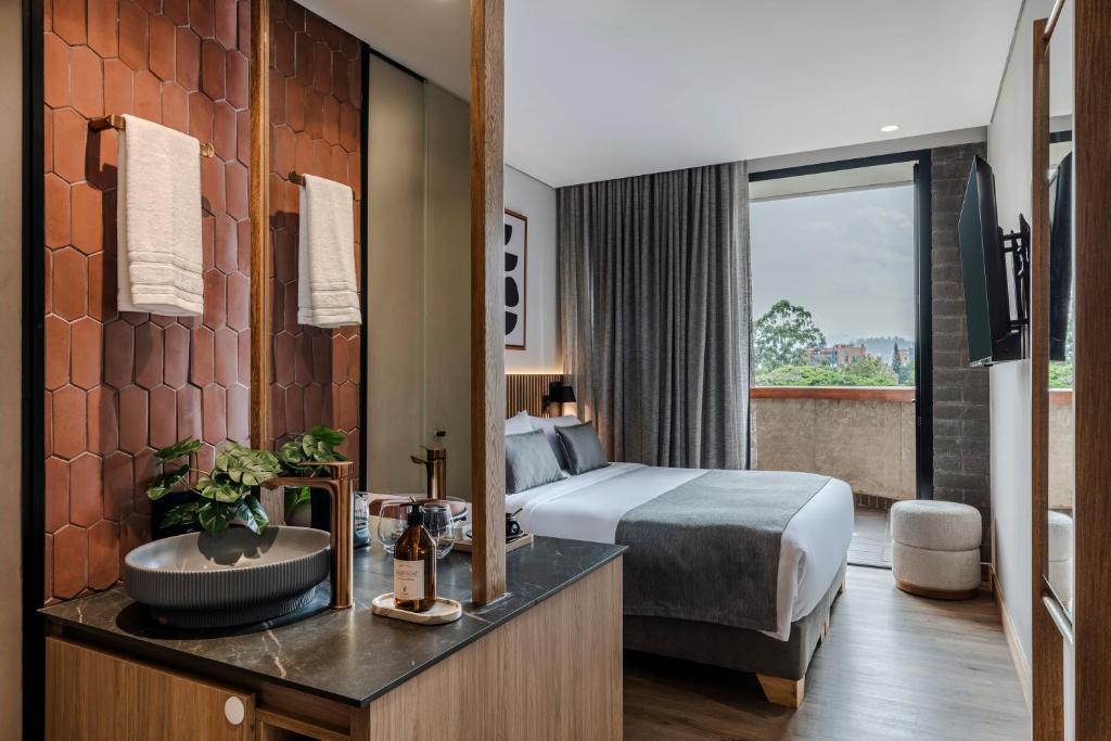 Hoteles en el Poblado, Medellin 563545275