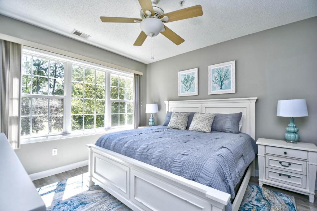 Serene Getaway at Arbor Trace in Barefoot Resort, North Myrtle Beach