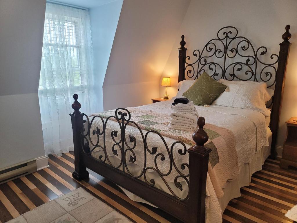 The Scotsman Inn - Housity