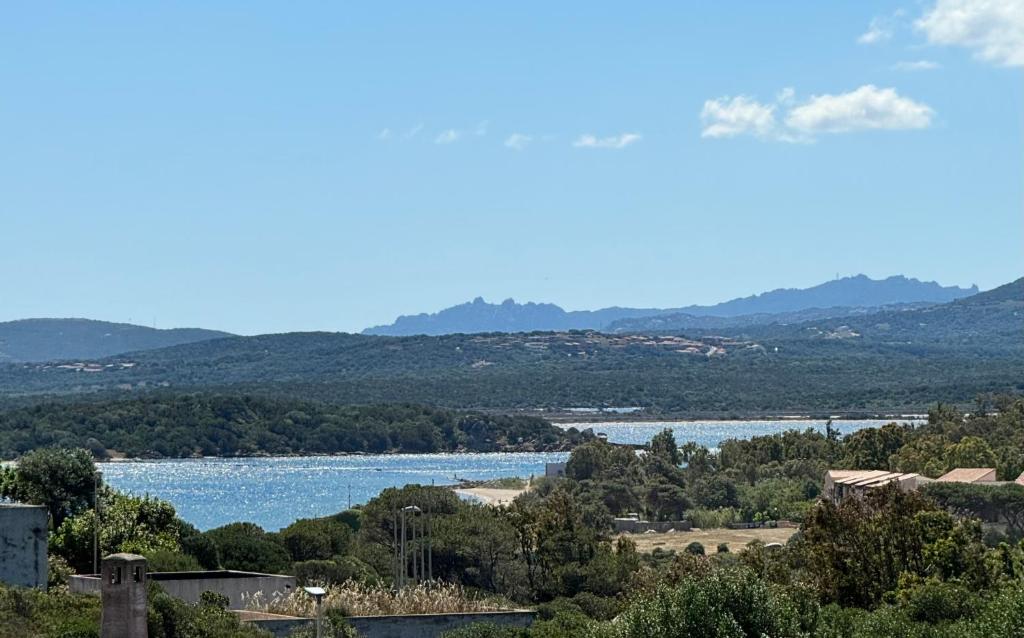 Villa Carrie a Porto Pozzo - Spettacolare casa vacanze