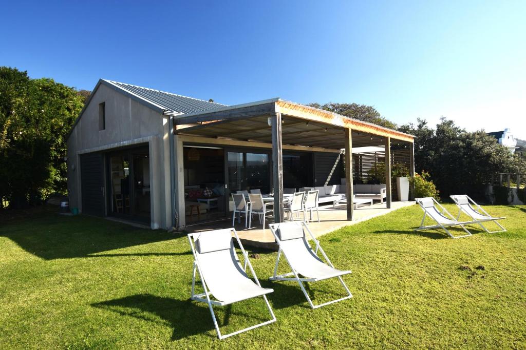 The Plett Shed - Image 19