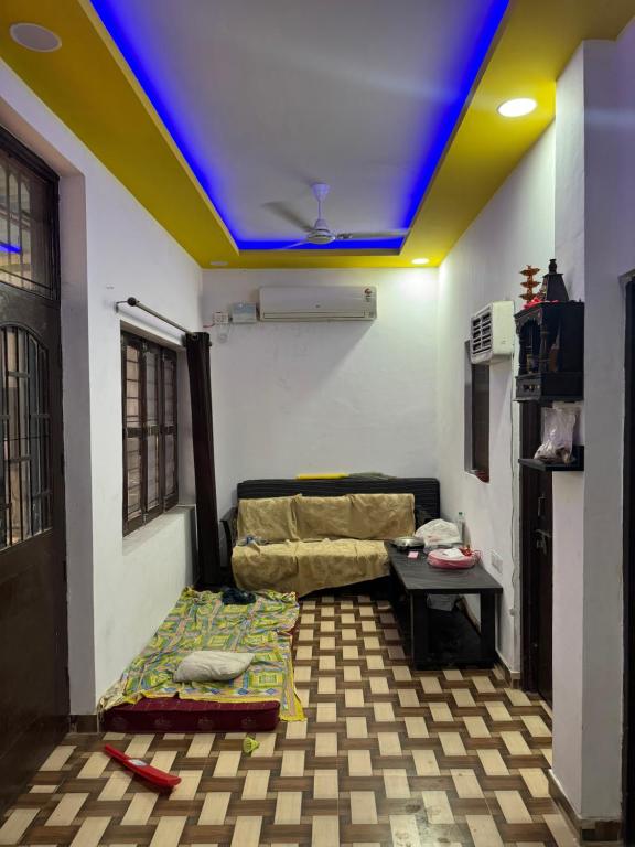 Aarvi bijender farm - Housity