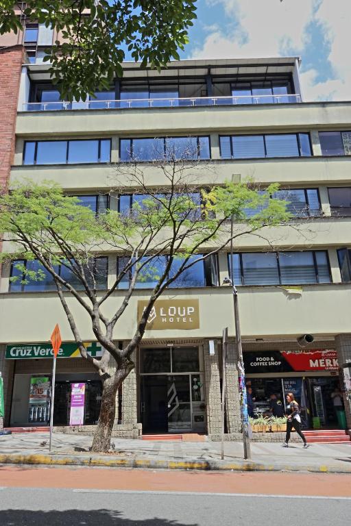 Hoteles en el Poblado, Medellin 579354811