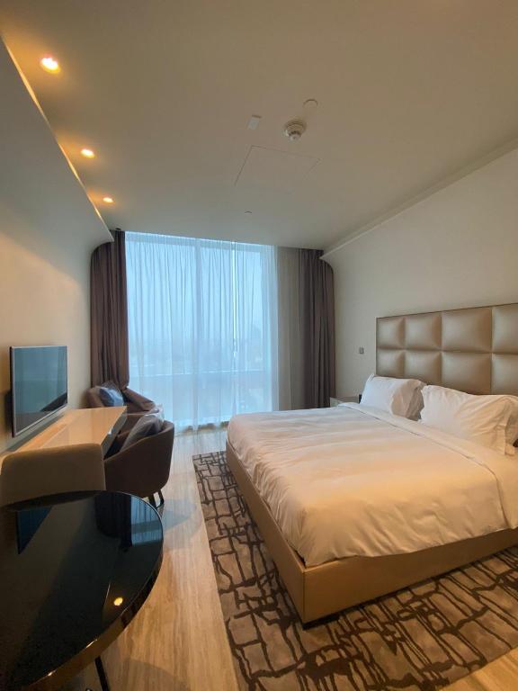 4Leisure Suites DAMAC Esclusiva Towers - Studio King