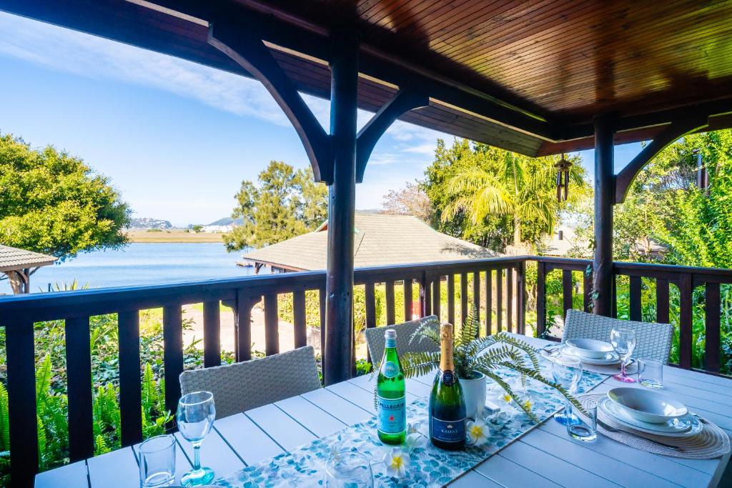 Knysna River Club - Sunbird Cottage - Image 12