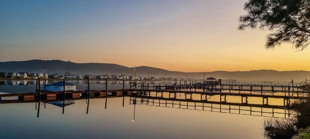 Knysna River Club - Sunbird Cottage - Image 14