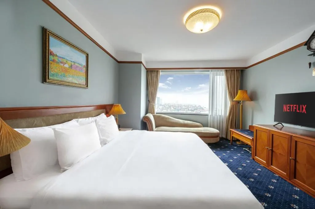 A25 Luxury Hotel