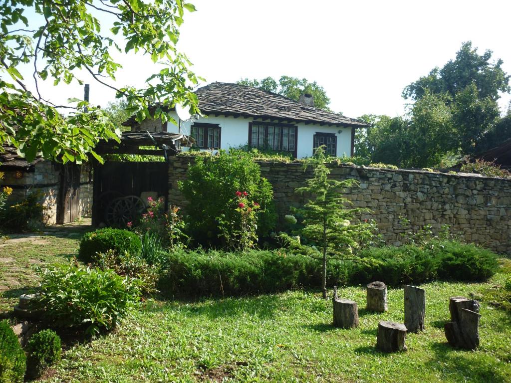 Guesthouse Peyna - Housity