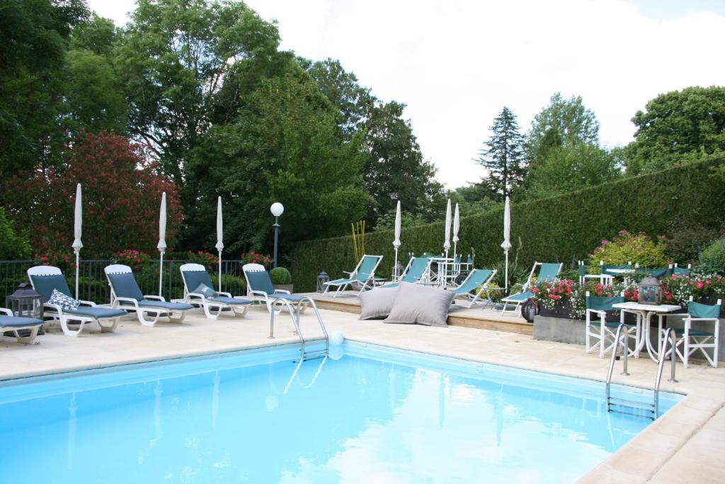 Logis Hôtel Auberge de L'Etang - Housity
