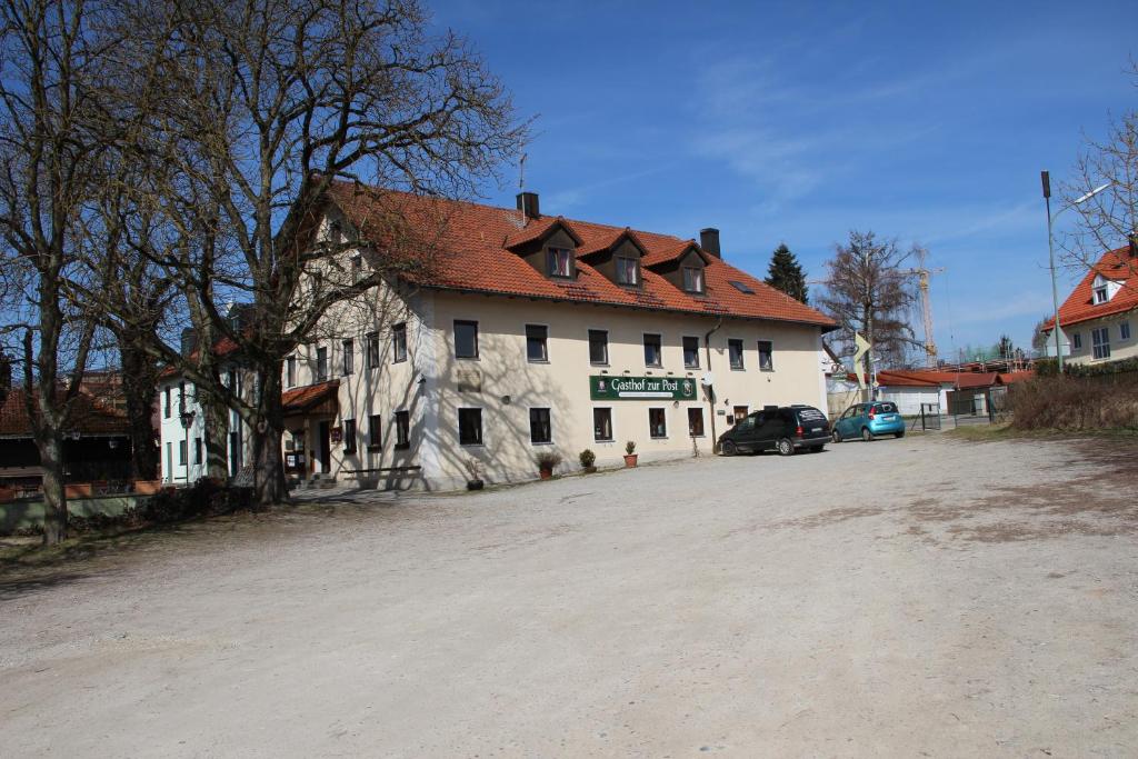Gasthof Zur Post - Housity