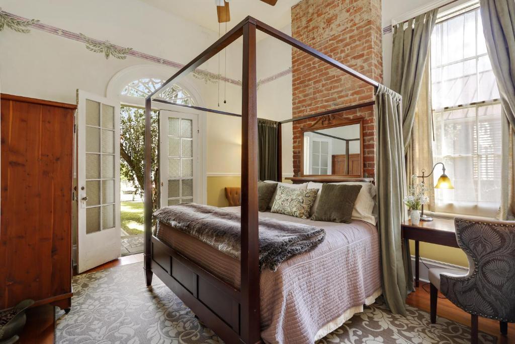 Auld Sweet Olive Bed and Breakfast - Chambre Du Roi Supérieur