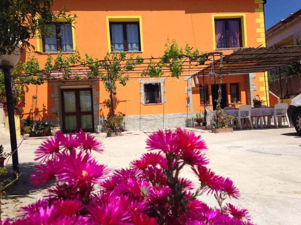 Giovanni e Veronica a Viddalba - Casa Vacanze Rustica