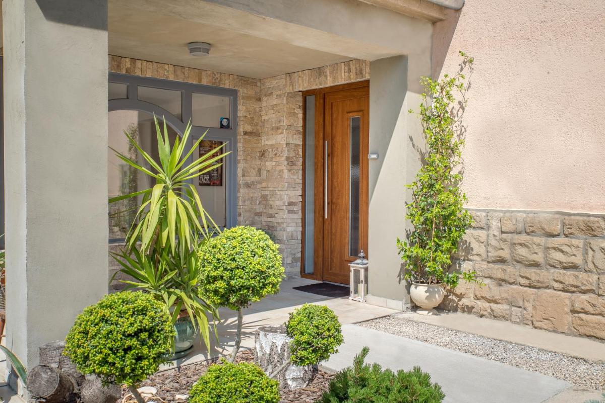 Suitetrails - Forestine Guesthouse