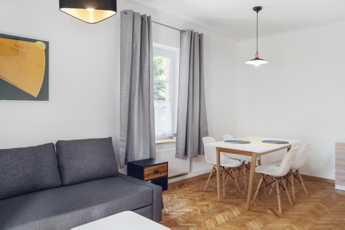 Suitetrails - Evva & Peppe Old Town Flat