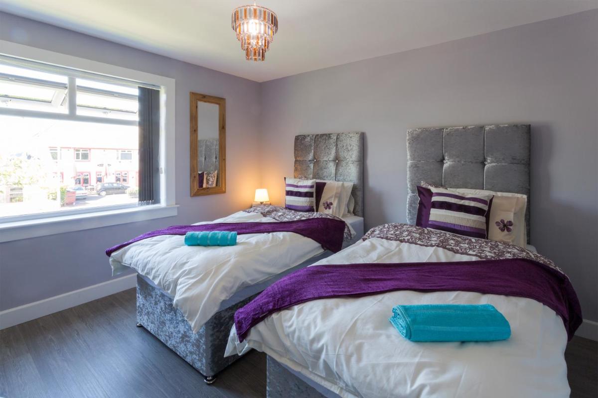 Central Ayr Main Road Apartment - Housity