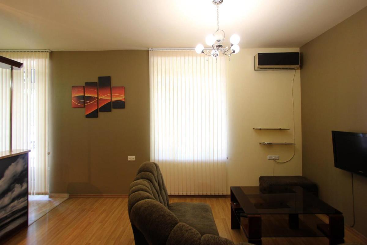 Suitetrails - Studio in the small center