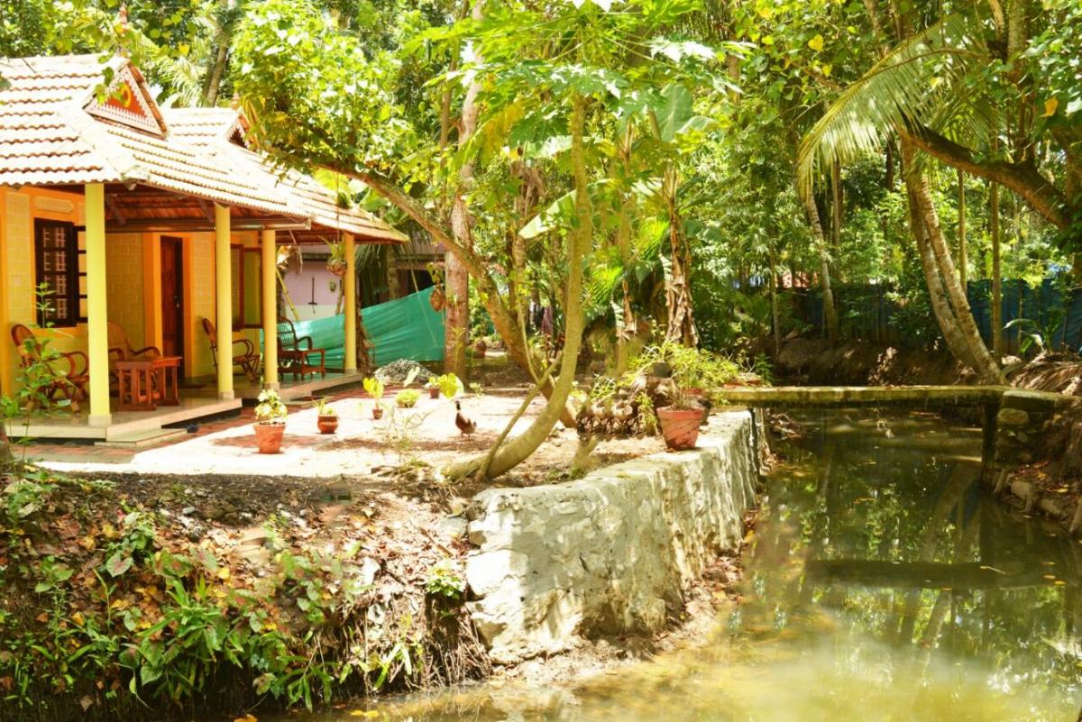 Suitetrails - Munroe Nest Homestay