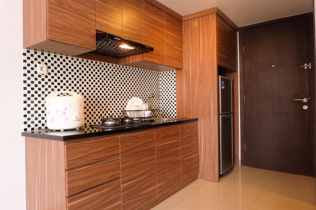 Fully Furnished Studio Apartment Near MT Haryono And Halim By Travelio - Housity