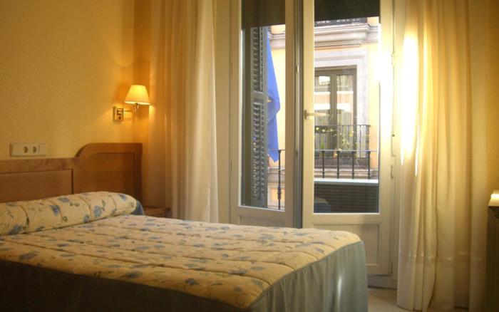 Hostal Benamar - Housity