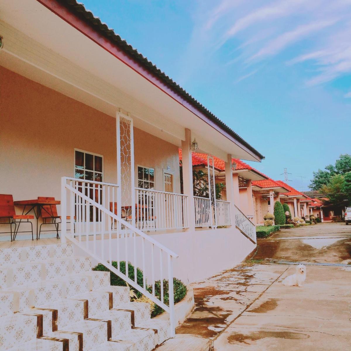 Mukda Resort - Housity